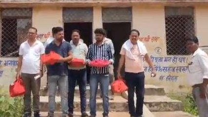 निवाड़ी: पटवारियों की हड़ताल जारी,सरकार के खिलाफ दिखा आक्रोश