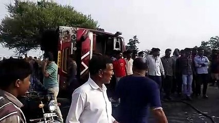 एनएच 56 पर बस पलटने से एक दर्जन से ज्यादा यात्री घायल