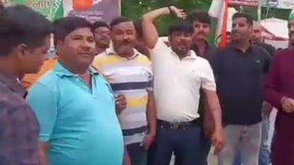 पन्ना: सागर की घटना को लेकर युवा कांग्रेस ने फूंका मंत्री भूपेंद्र सिंह का पुतला