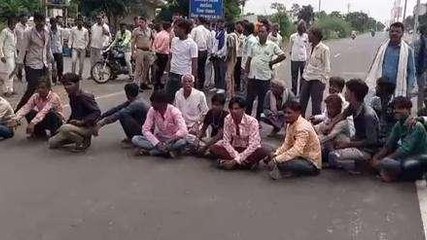 शाजापुर: हाइवे पर ग्रामीणों ने किया चक्काजाम, मामला जान रह जायेंगे दंग