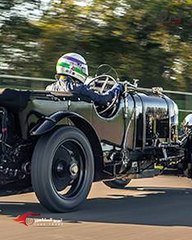 عودة اشهر السيارات الكلاسيكية بإصدار جديد