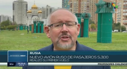 Prototipo del avión ruso Superjet SJ-100 realizó su primer vuelo