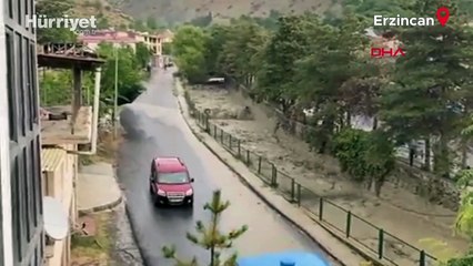 Erzincan’da şiddetli sağanak su taşkınlarına neden oldu