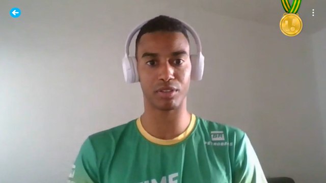 Destaque brasileiro no badminton, Ygor Coelho conta como começou a praticar o esporte em projeto social criado pelo pai