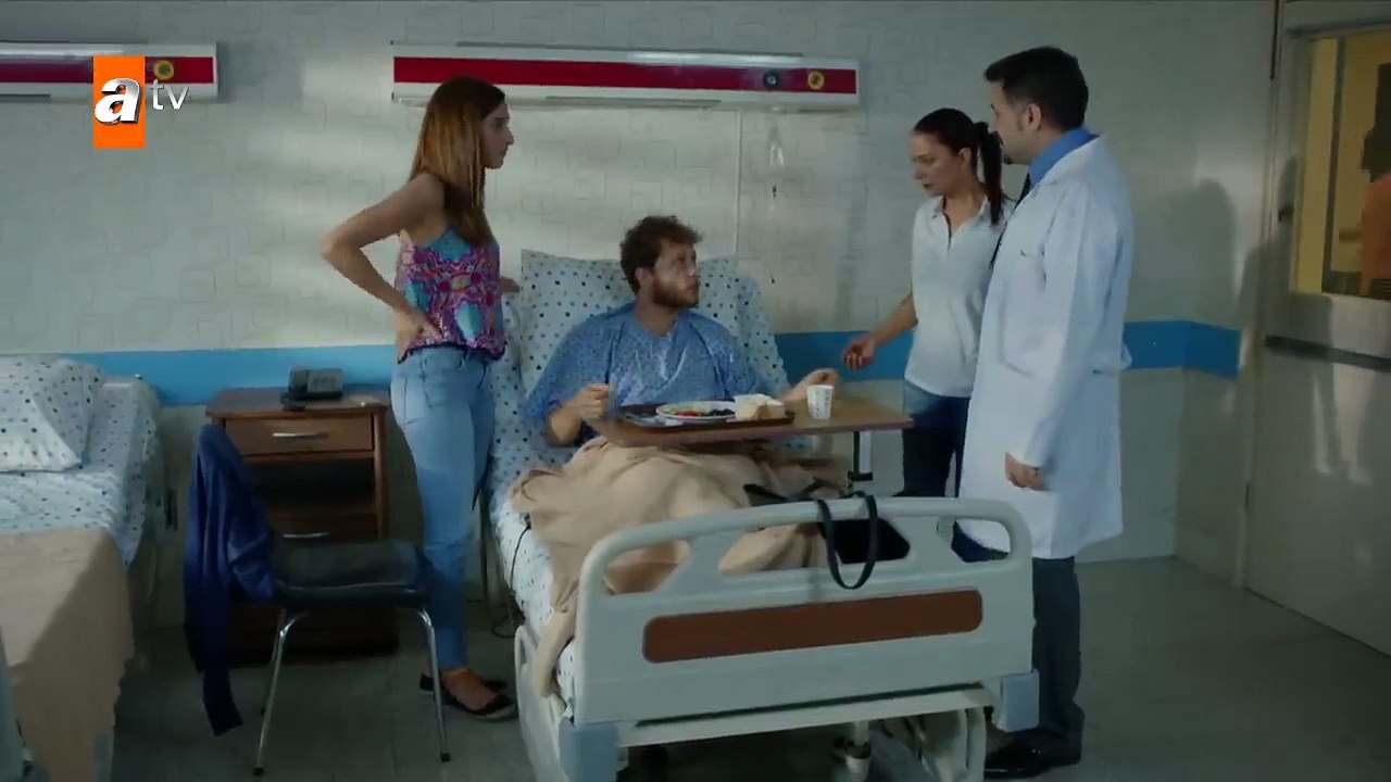 302. Huerfanas (Kirgin Cicekler), en español