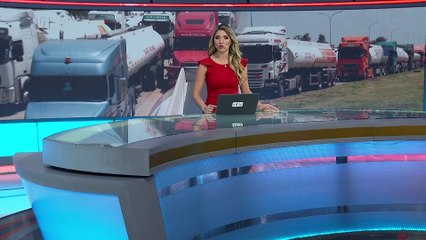 ¿Cuál es el peligro de cisternas estacionadas cerca de la refinería?