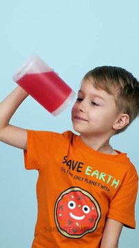 Son Pranks Parents With Fake Mug Shorts Prank