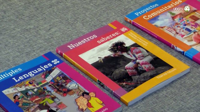 Hoy se reúnen autoridades, académicos y ciudadanos para discutir la entrega de libros de texto