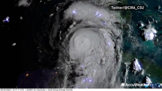 Hurricane Idalia tracking toward Florida