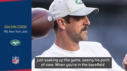 Jets RB Cook seems in awe of Rodgers