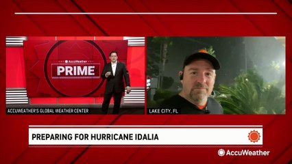 Thunder roars as bands of Hurricane Idalia start arriving in Florida