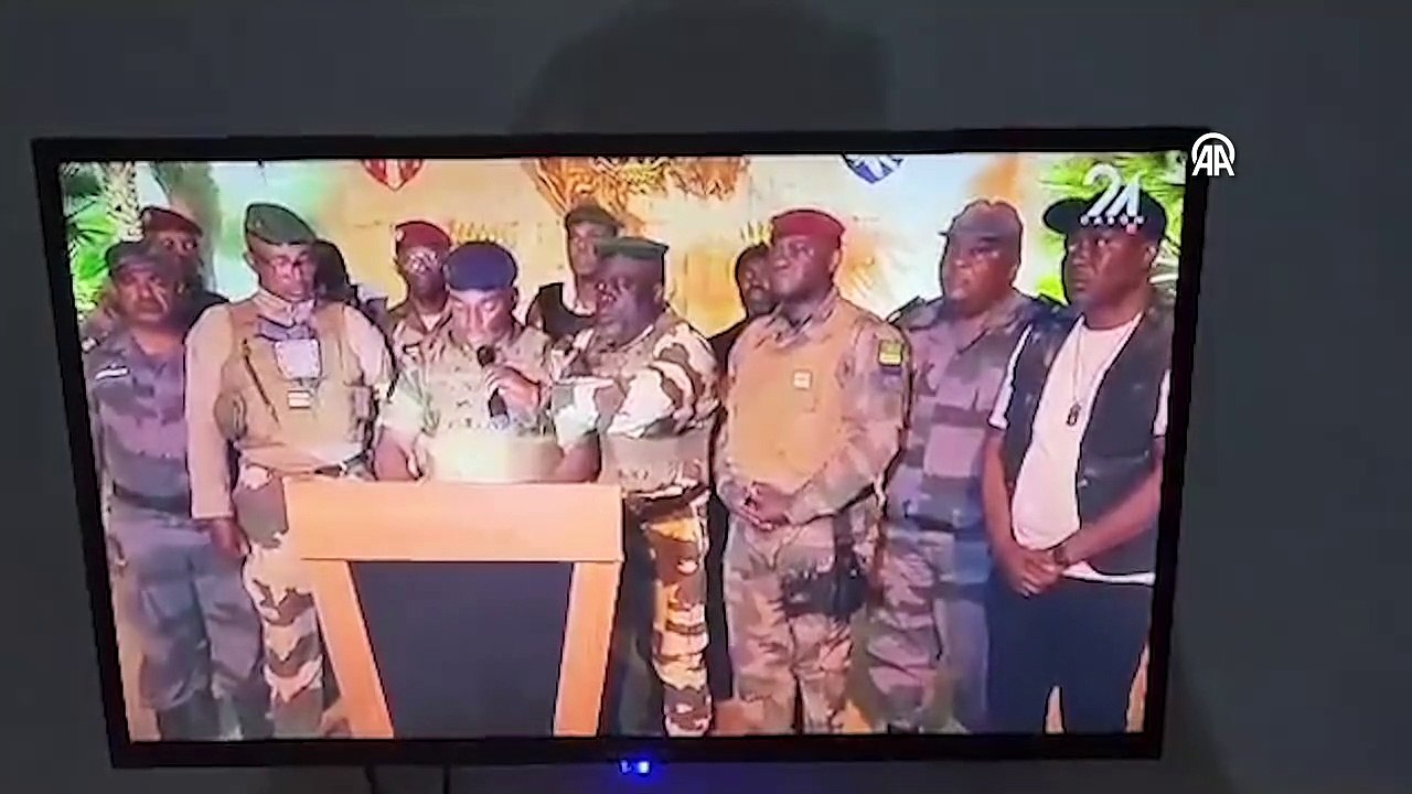 Gabon'da askeri darbe girişimi