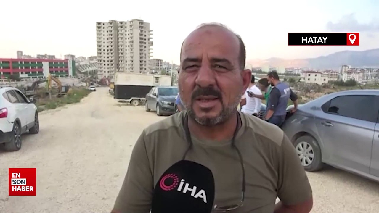 Hatay'da 16 katlı rezidansın son bloğu da yerle bir oldu