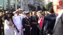 Taksim Cumhuriyet Anıtı'nda 30 Ağustos Zafer Bayramı töreni