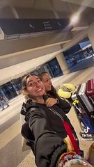 Padre e hijas se reencuentran después de 21 años separados y conmueven las redes sociales