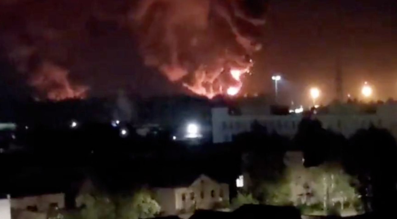 Russland: drohnenattacke trifft militärflugzeuge