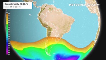 Núcleo frío en altura se encargará de dejar nevadas intensas en la cordillera central de Chile este fin de semana