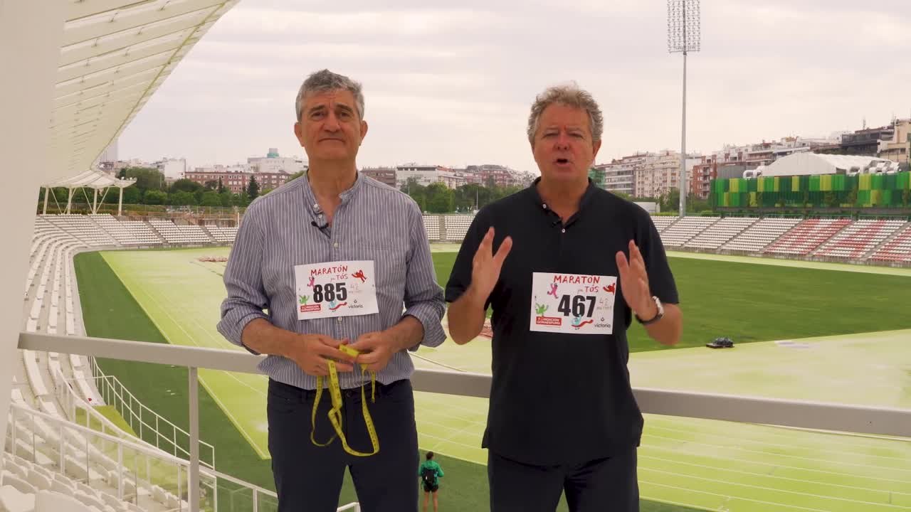 La maratón más corta para fomentar la educación organizada por Guillermo Fesser y Juan Luis Cano