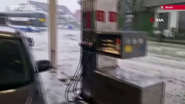 Almanya'da tenis topu büyüklüğünde dolu yağdı, hayvanlar telef oldu