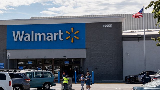 The #1 Anti-Inflammatory Snack to Buy at Walmart, Recommended by a Dietitian
