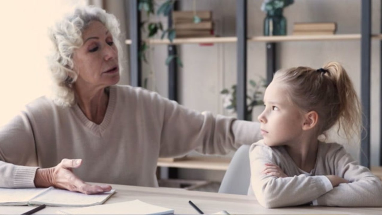 Signs Your Kid Has Narcissistic Grandparents—and What to Do