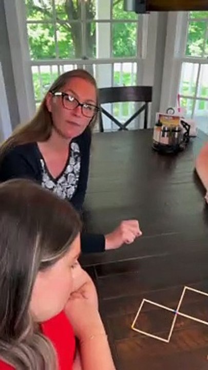 Puzzle game video