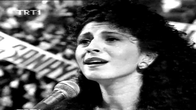 Elif Güreşçi / Ayrılık ümitlerin ötesinde bir şehir