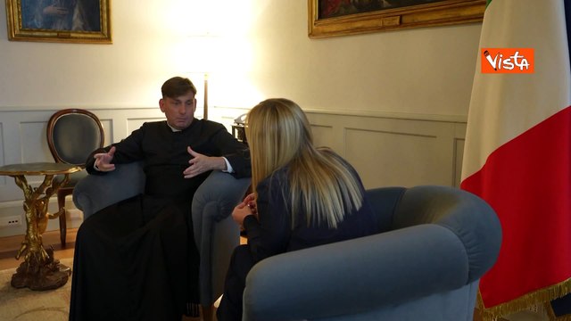 Meloni riceve don Antonio Coluccia, il sacerdote anti-clan aggredito a Tor Bella Monaca