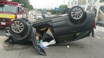 인천지하철 귤현역 앞 SUV가 차량 2대 잇따라 충돌...운전자 부상 / YTN