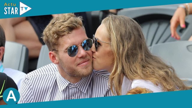 Kevin Mayer L'amour à Budapest avec la sublime Delphine malgré le fiasco des Championnats du monde