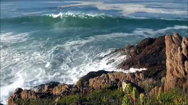 Ocean Waves Crashing into Rocky Shore Sounds of the Ocean in Stereo