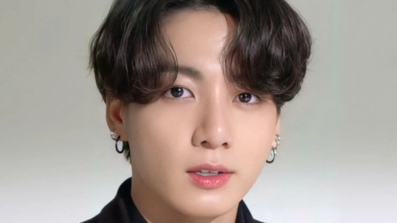 '정국절' 열기 후끈..방탄소년단 정국 생일 기념 팬들 전국 곳곳 축하 이벤트
