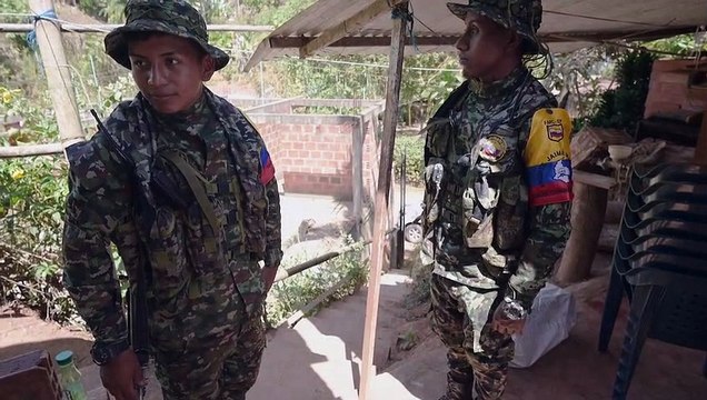 Chefe de dissidência das Farc impõe condições para diálogos de paz com governo da Colômbia