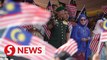 National Day: King, Queen grant impromptu meet-and-greet at Dataran Putrajaya