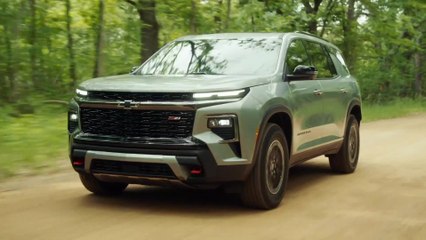 2024 Chevrolet Traverse Driving Video