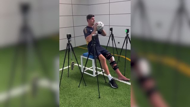 El video que desata el optimismo en el Madrid: la actitud de Courtois con su lesión es impresionante