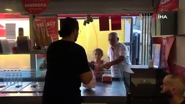 Vefat etmiş babasının vasiyetini yerine getirdi