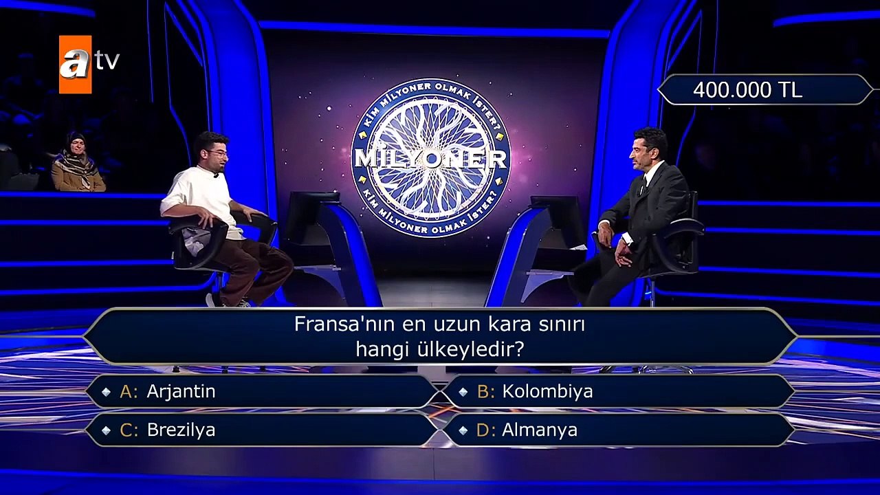 Des moments qui font rire chez Millionaire ! La mère qui a appris que son fils avait gagné 30 000 TL： J'aurais aimé que tu te retires, c'est fou Kenan Bey