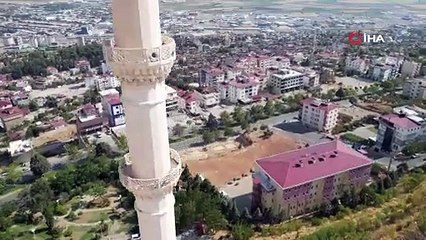 Depremde zarar gören Abdülhamit Han Camii’nin 25 Eylül'de yeniden ibadete açılması planlanıyor