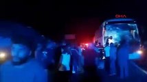 Yolcu otobüsü TIR'a arkadan çarptı: Biri ağır, 15 yaralı