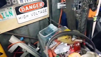 The Parkinson power hacksaw, obsolescent but not obsolete.