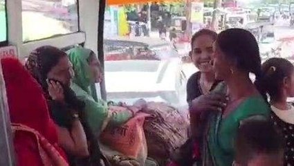 हमीरपुर: रक्षाबंधन पर महिलाओं को मिला योगी से तोहफा,बहनों ने कहा धन्यबाद