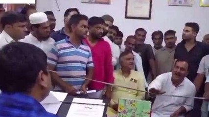 मुजफ्फरनगर: भाकियू 'चढ़ूनी' के नेताओं ने कर डाली विद्युत अधिकारियों पर चढ़ाई, जानिए क्या है मामला