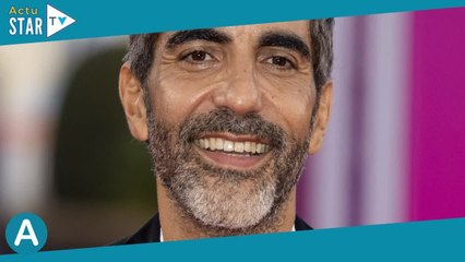 Ary Abittan  muet depuis deux ans, l'humoriste sort du silence pour annoncer une nouvelle important