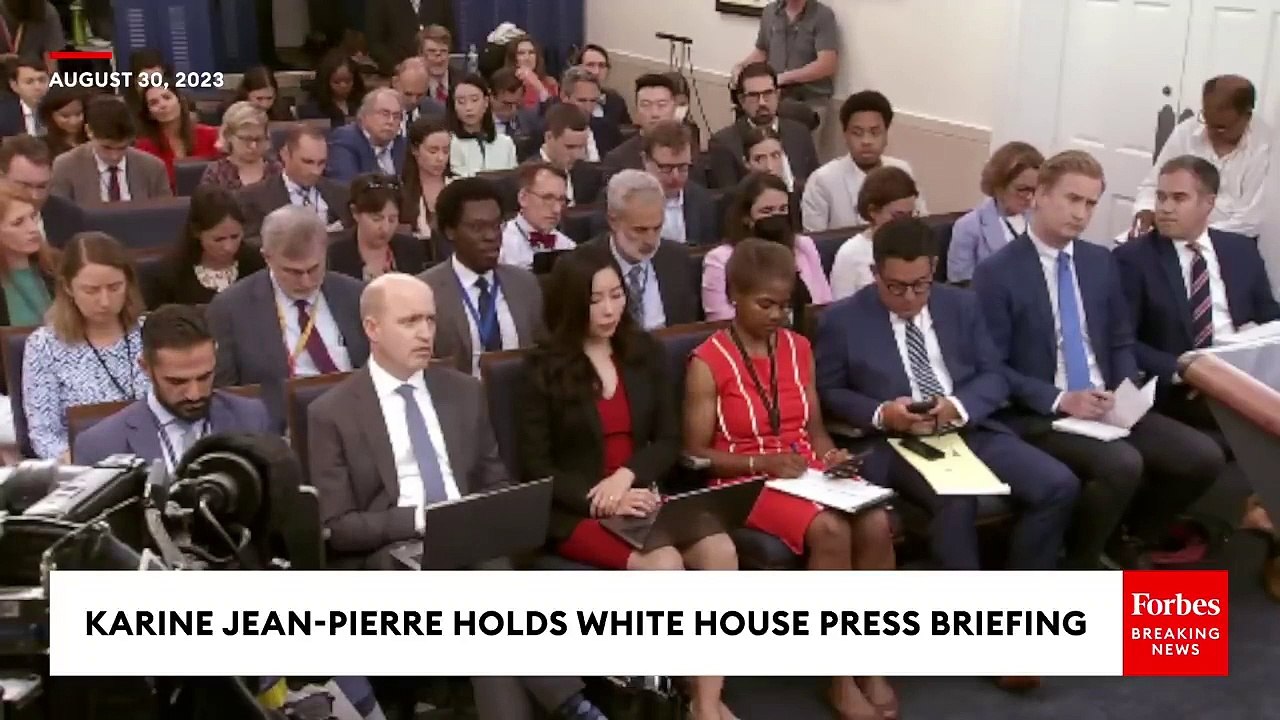 BREAKING White House Reacts After Senate Minority Leader Mitch