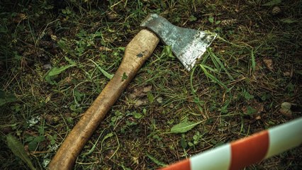 Üvey babaya baltalı saldırı