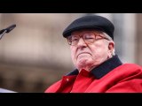 Jean Marie Le Pen, 95 ans, “trop faible pour tenir seul sur ses jambes” après ses ennuis de santé