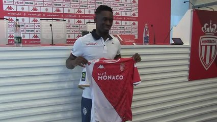Monaco - Balogun pose avec ses nouvelles couleurs