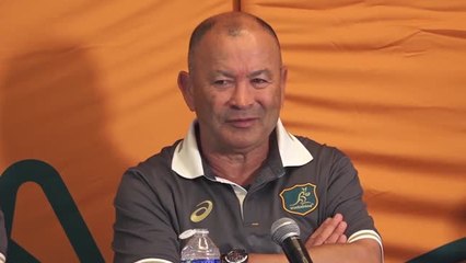 Australie - Jones : "On voit à quel point les gens aiment le rugby en France"