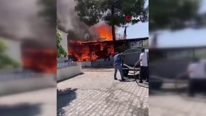 Denizli'de cami lojmanında çıkan yangında Alzheimer hastası kadın hayatını kaybetti